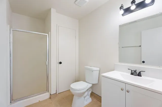 $2,388,000 | 609 Moore Street, Madera, CA 93638