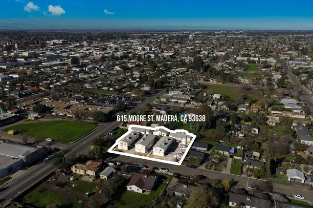 $2,388,000 | 609 Moore Street, Madera, CA 93638