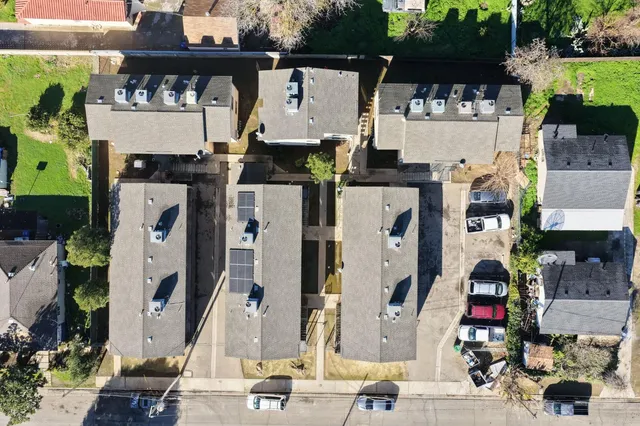 $2,388,000 | 609 Moore Street, Madera, CA 93638