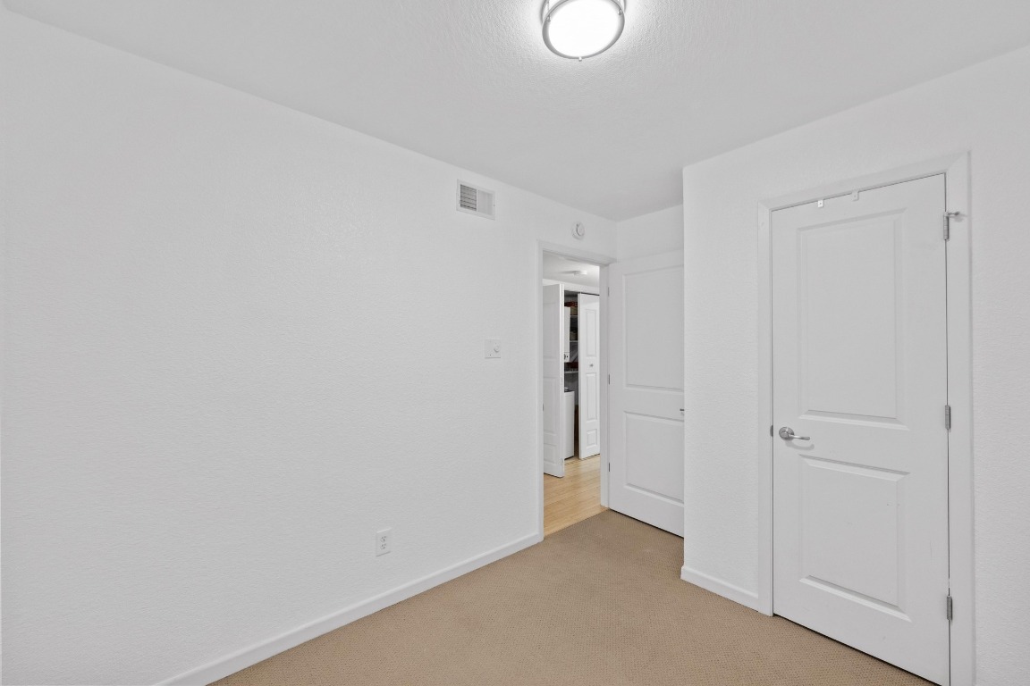 3204 Menchaca Road, Unit 405 Austin, TX 78704 - Photo 12 of 29 a view of an empty room