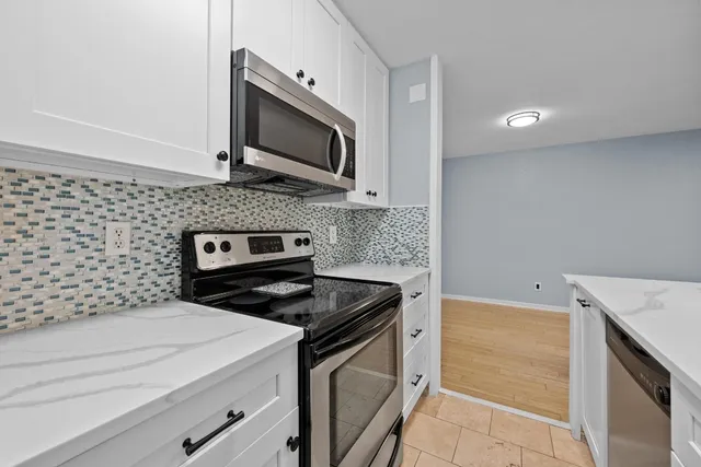 $1,200 | 3204 Menchaca Road, Unit 405, Austin, TX 78704