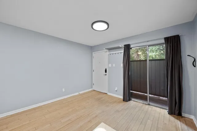 $1,200 | 3204 Menchaca Road, Unit 405, Austin, TX 78704