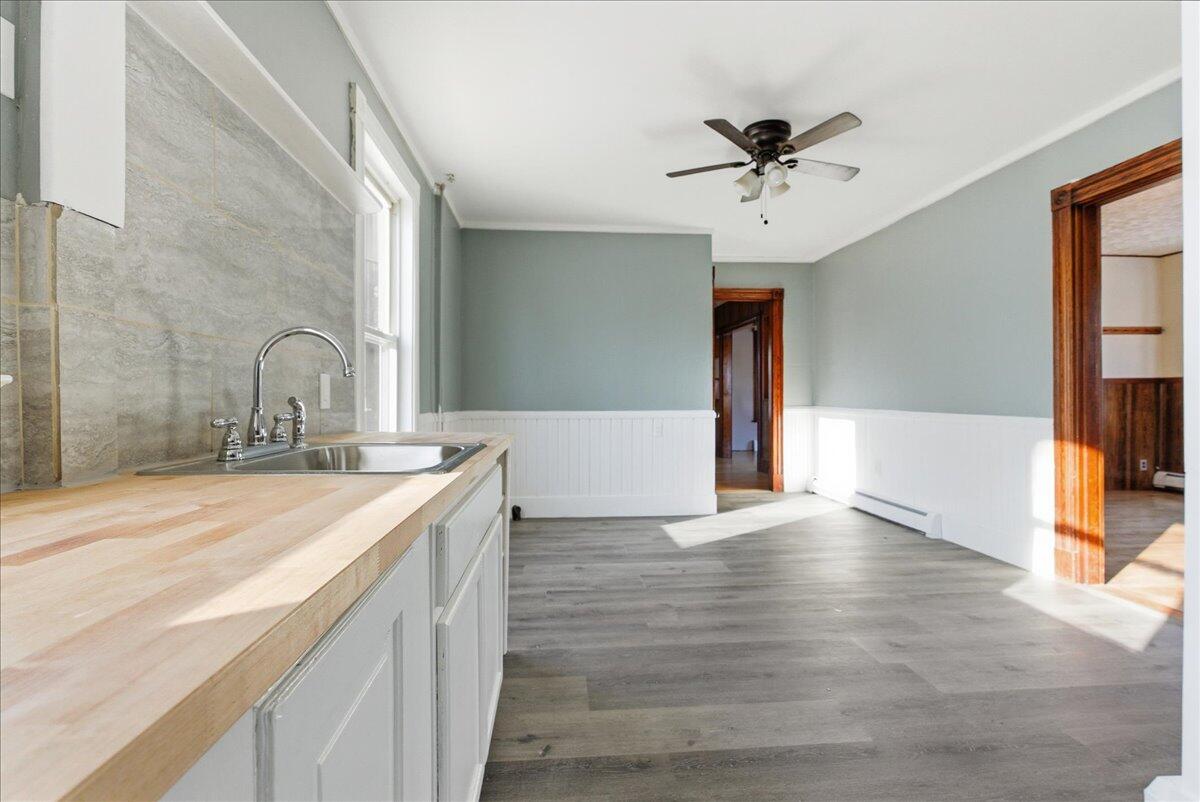 347 Sabattus Street Lewiston, ME 04240 - Photo 4 of 54 347 Sabattus St