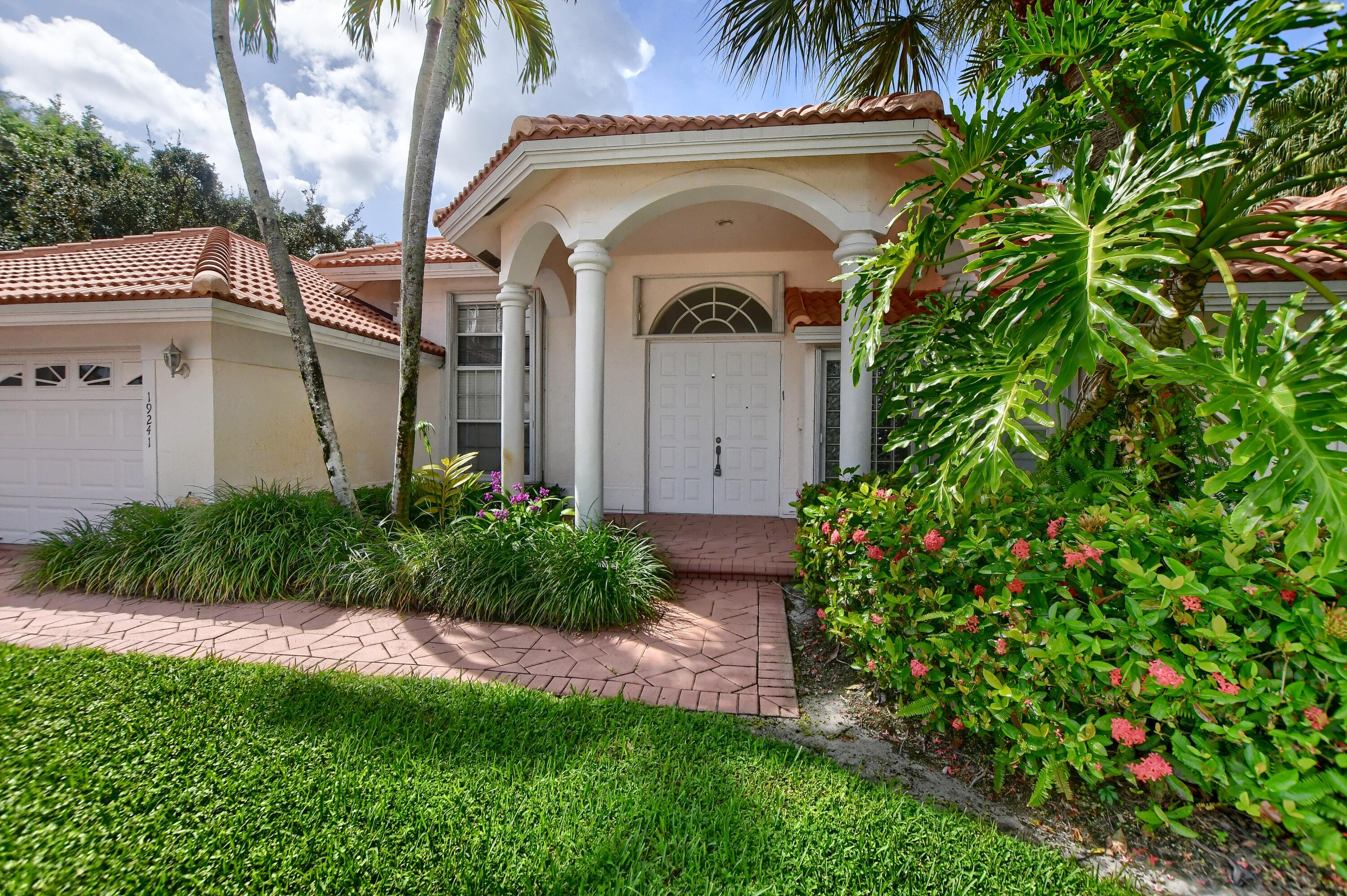 19241 Inkwood Court Boca Raton, FL 33498 - Photo 18 of 86 18_ebf_1410-hdr(5)