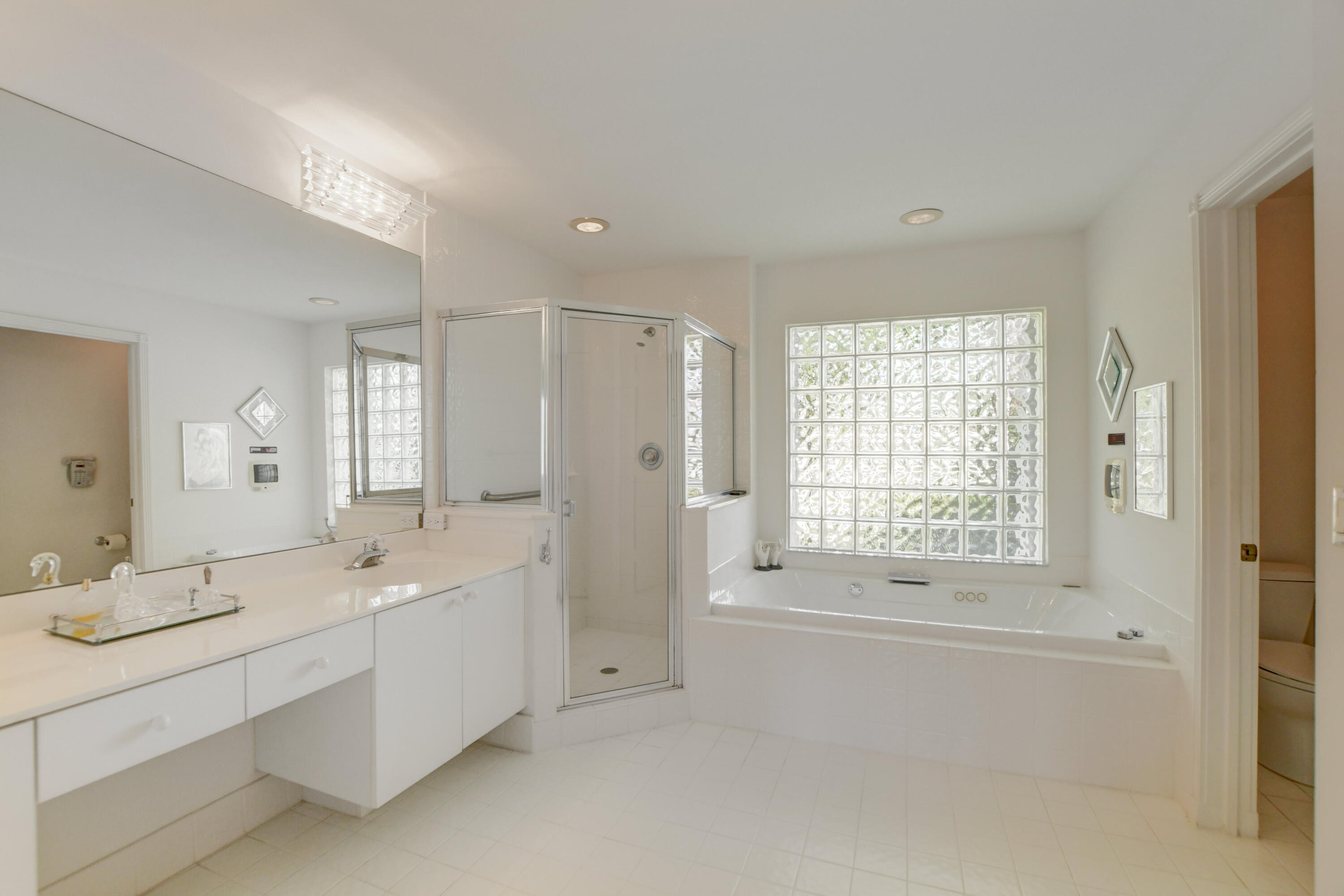19241 Inkwood Court Boca Raton, FL 33498 - Photo 51 of 86 51_ebf_1571_2_3_4_5