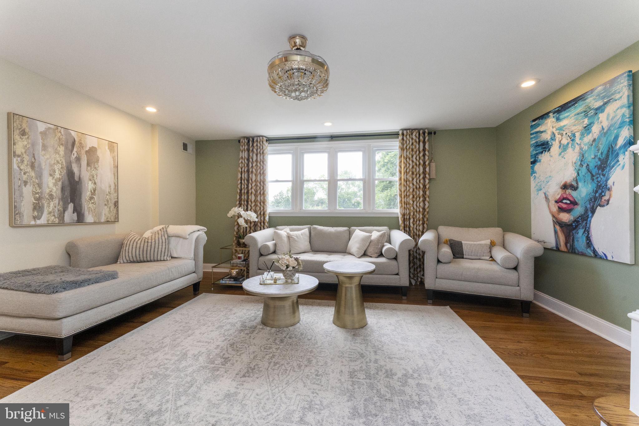 7304 Hill Road Philadelphia, PA 19128 - Photo 5 of 30 Gallery Image 5