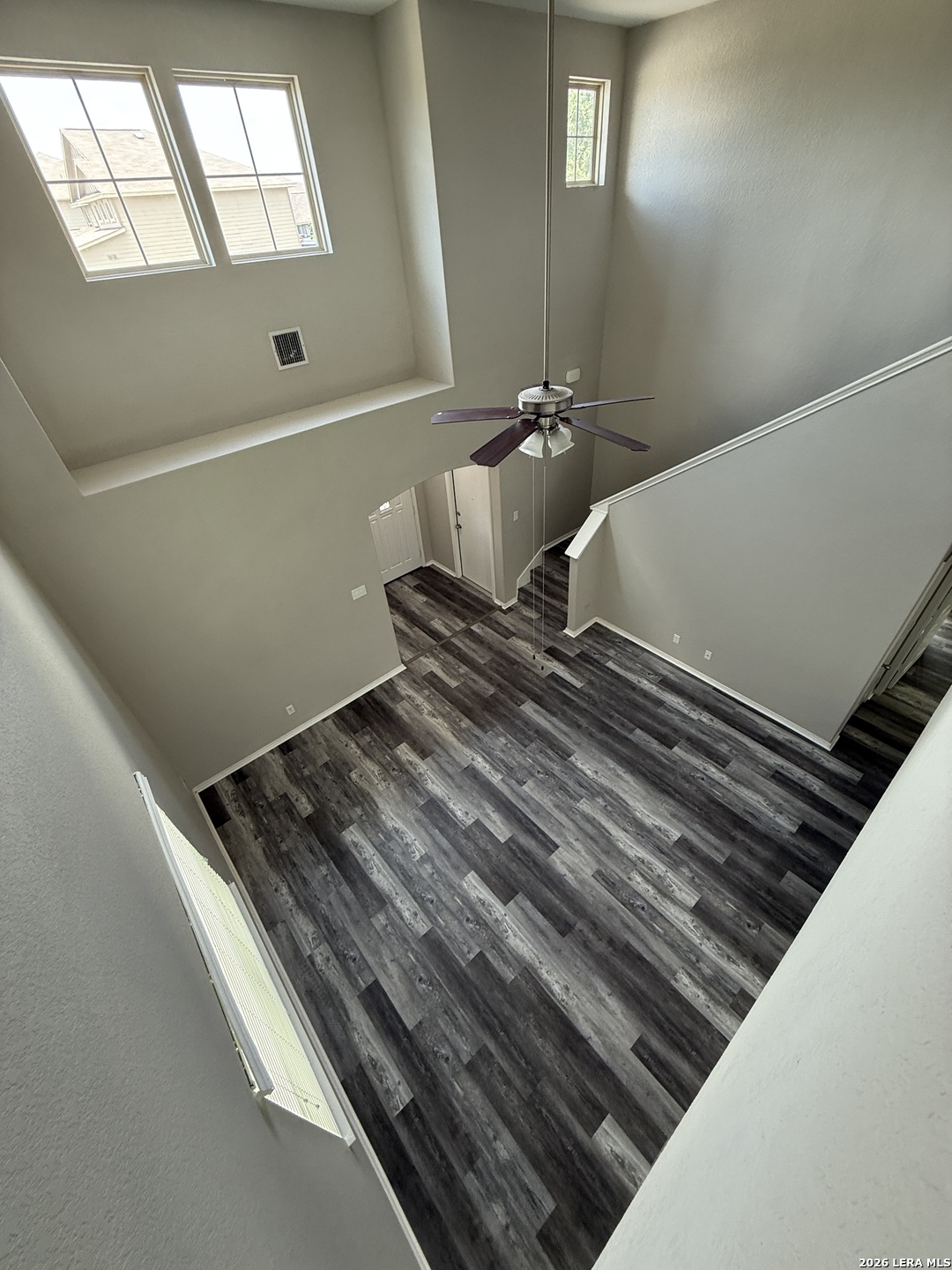 6010 Upland Road San Antonio, TX 78219 - Photo 5 of 28