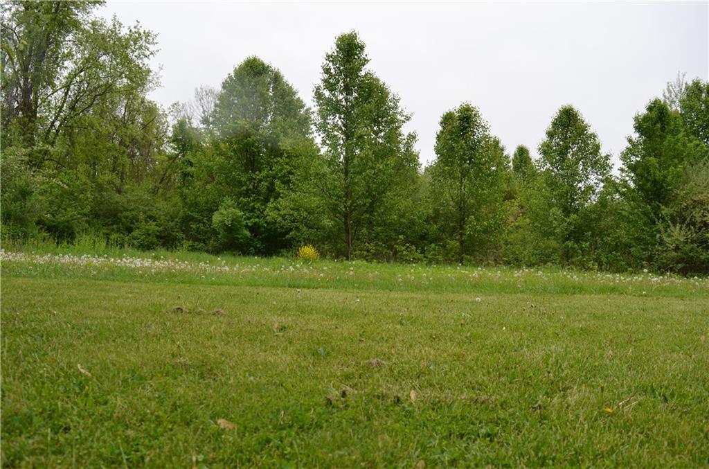2233 Sheridan Road Noblesville, IN 46062 - Photo 5 of 40 Gallery Image 5