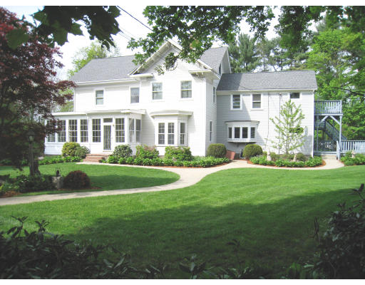 102 Walnut Street Canton, MA 02021 - Photo 1 of 27 Gallery Image 1
