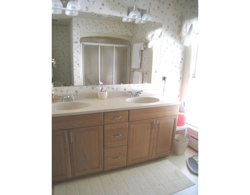 102 Walnut Street Canton, MA 02021 - Photo 23 of 27 Gallery Image 23