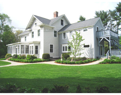 102 Walnut Street Canton, MA 02021 - Photo 8 of 27 Gallery Image 8
