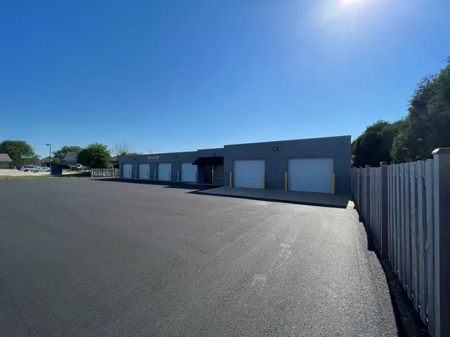 a view of a room with an empty space