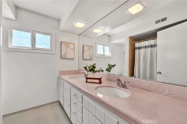 $2,850,000 | 1392 Faren Drive, North Tustin, CA 92705