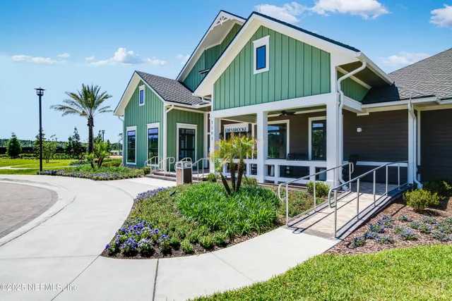 $477,989 | 3021 New Moon Circle, Green Cove Springs, FL 32043