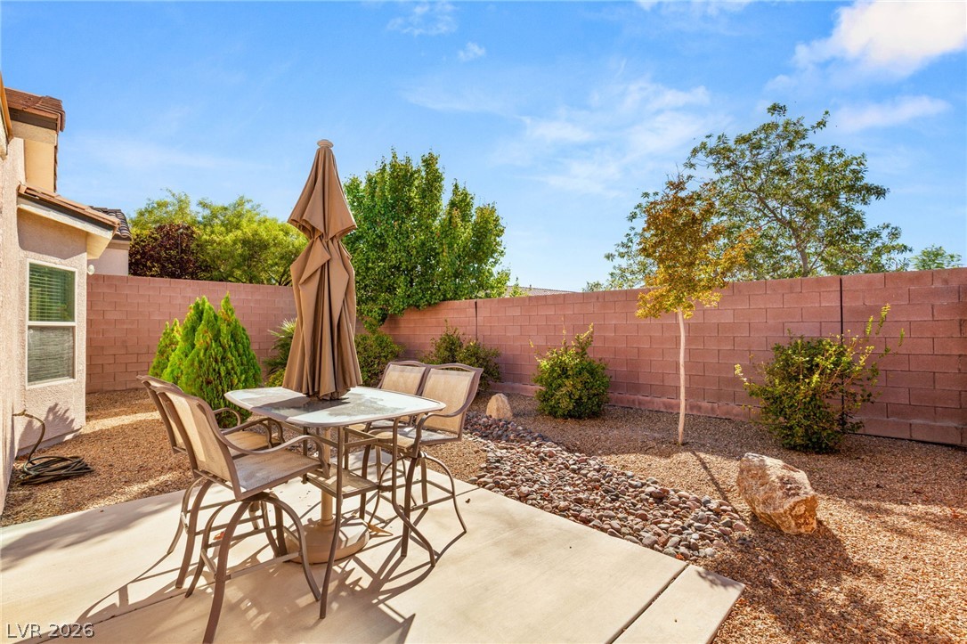 2605 Bechamel Place Henderson, NV 89044 - Photo 34 of 37