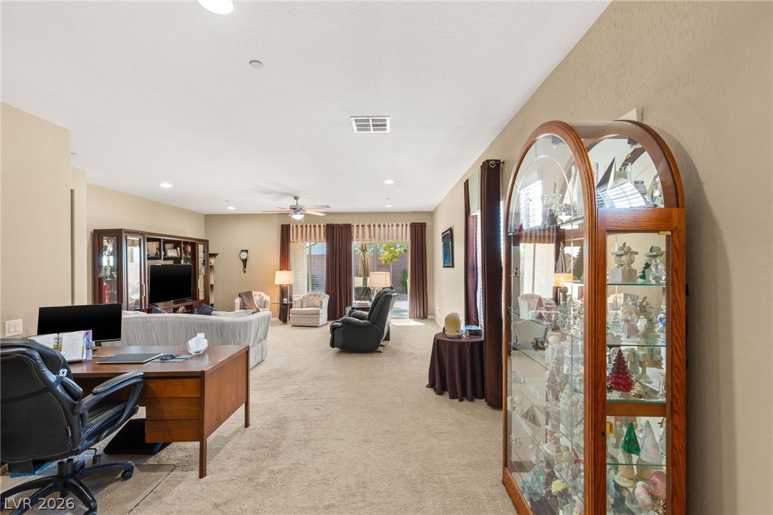 2605 Bechamel Place Henderson, NV 89044 - Photo 5 of 37