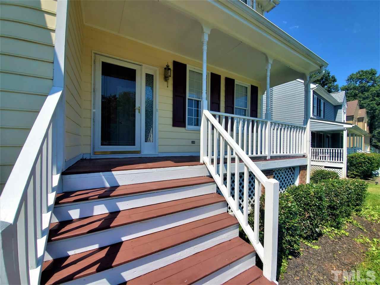 5012 Knightsbridge Way Raleigh, NC 27604 - Photo 7 of 29