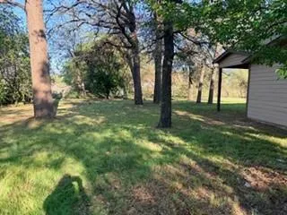 $2,300 | 7305 Anderson Boulevard, Fort Worth, TX 76120