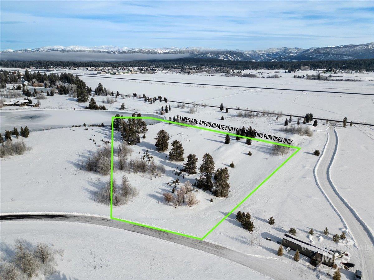 287 Rawhide Loop McCall, ID 83638 - Photo 3 of 45