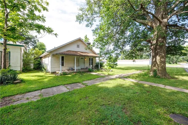 $62,500 | 919 Indiana Street, Neodesha, KS 66757