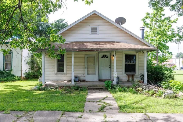 $58,500 | 919 Indiana Street, Neodesha, KS 66757