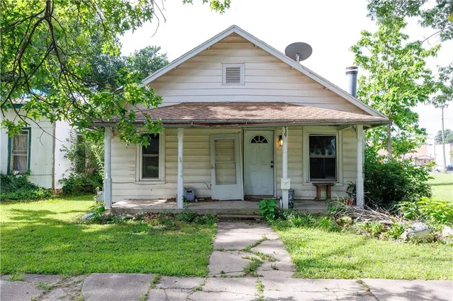 $62,500 | 919 Indiana Street, Neodesha, KS 66757