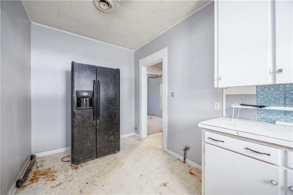 919 Indiana Street Neodesha, KS 66757 - Photo 9 of 26