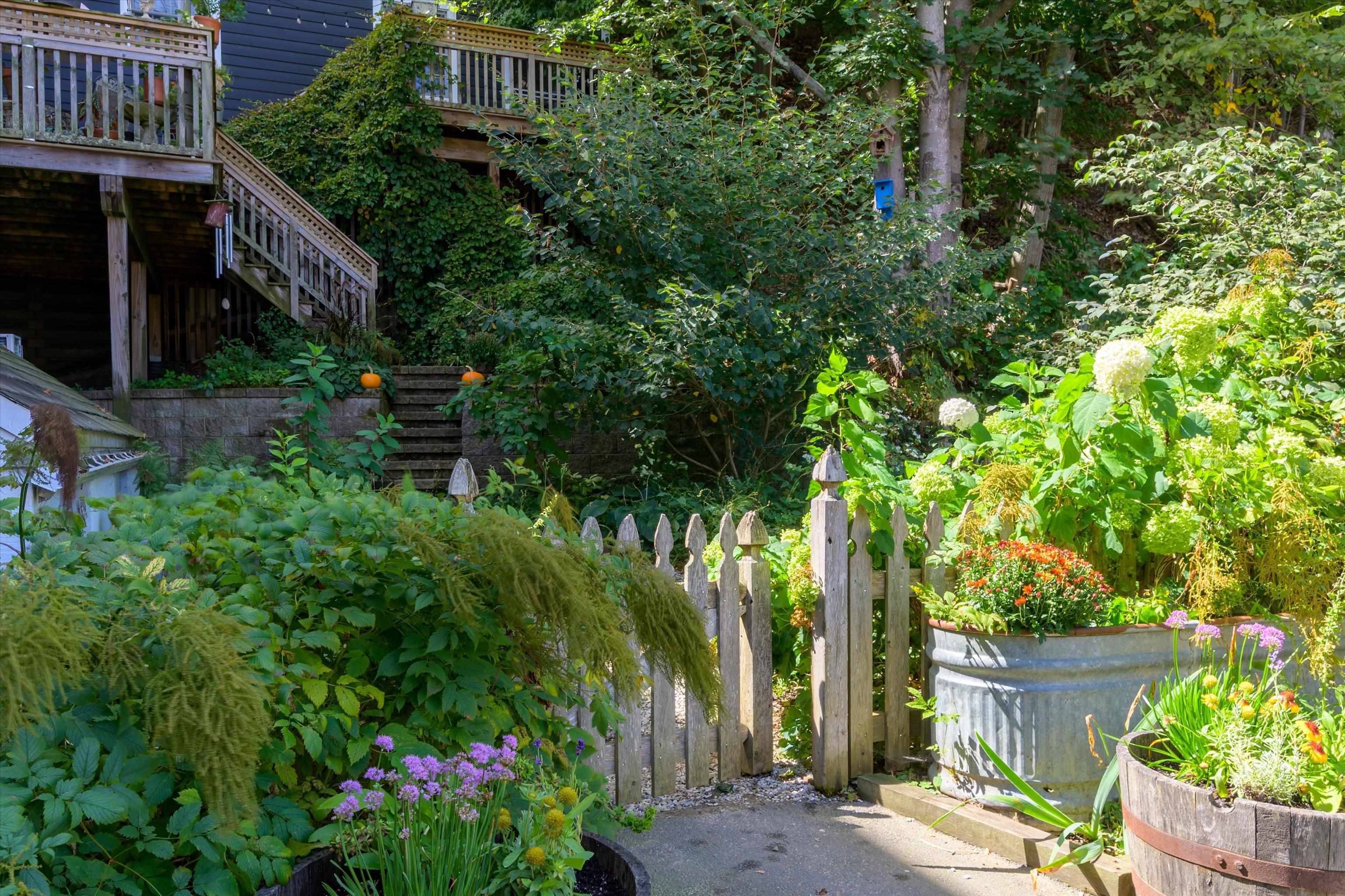 24-28 Rockingham Street Rockingham, VT 05101 - Photo 41 of 60