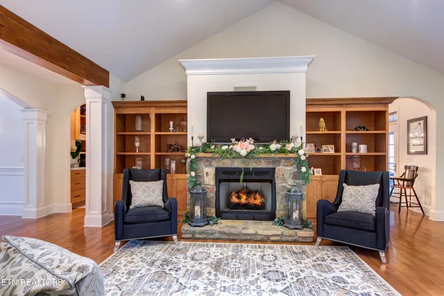 $2,495,000 | 224 Burning Oaks Drive, Sevierville, TN 37876