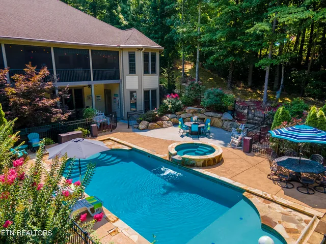 $2,495,000 | 224 Burning Oaks Drive, Sevierville, TN 37876