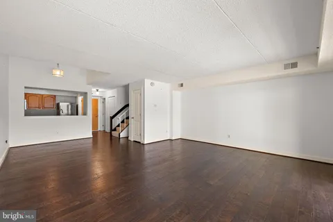 $295,000 | 1704 North Park Drive, Unit A318, Wilmington, DE 19806