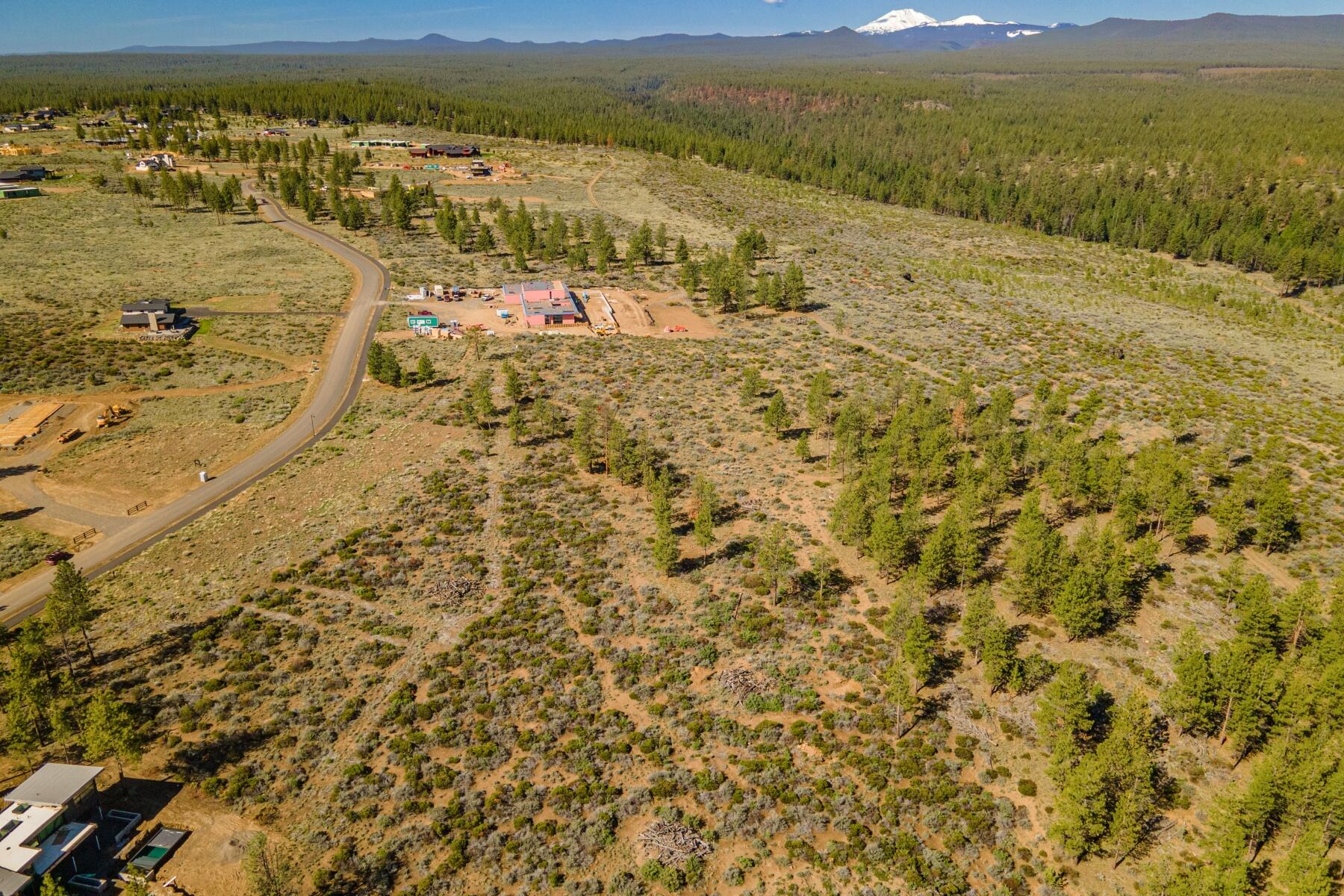 62545 Huntsman Loop Bend Bend, OR 97703 - Photo 14 of 21 batch_24