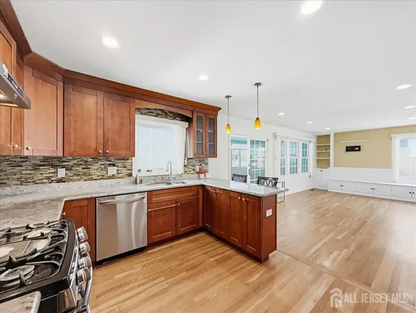 $5,200 | 37 Jersey Avenue, Edison, NJ 08820