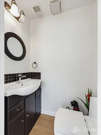 $5,200 | 37 Jersey Avenue, Edison, NJ 08820