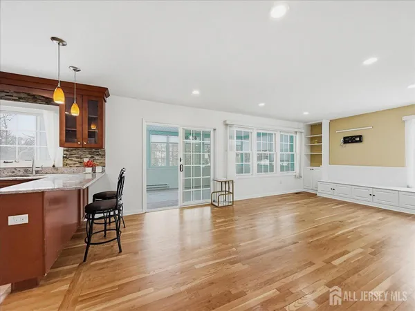 $5,200 | 37 Jersey Avenue, Edison, NJ 08820