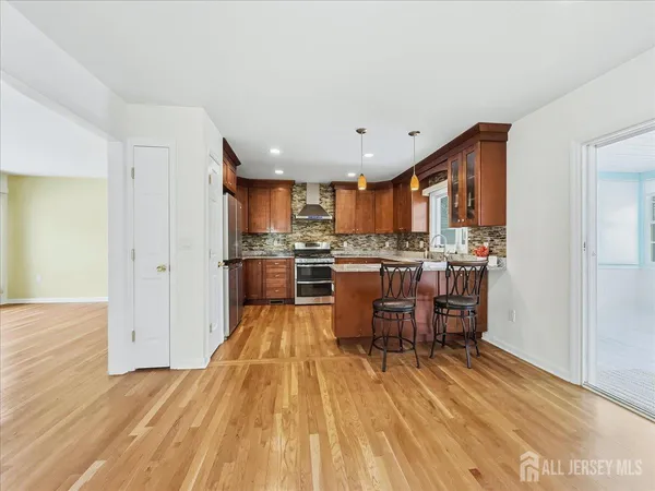 $5,200 | 37 Jersey Avenue, Edison, NJ 08820