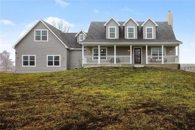 $595,000 | 4539 Neosho Road, Wellsville, KS 66092