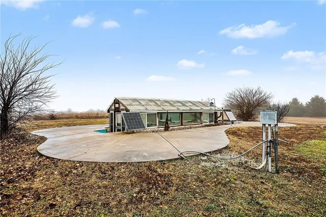 $595,000 | 4539 Neosho Road, Wellsville, KS 66092