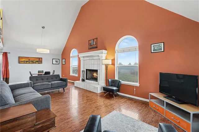 $595,000 | 4539 Neosho Road, Wellsville, KS 66092