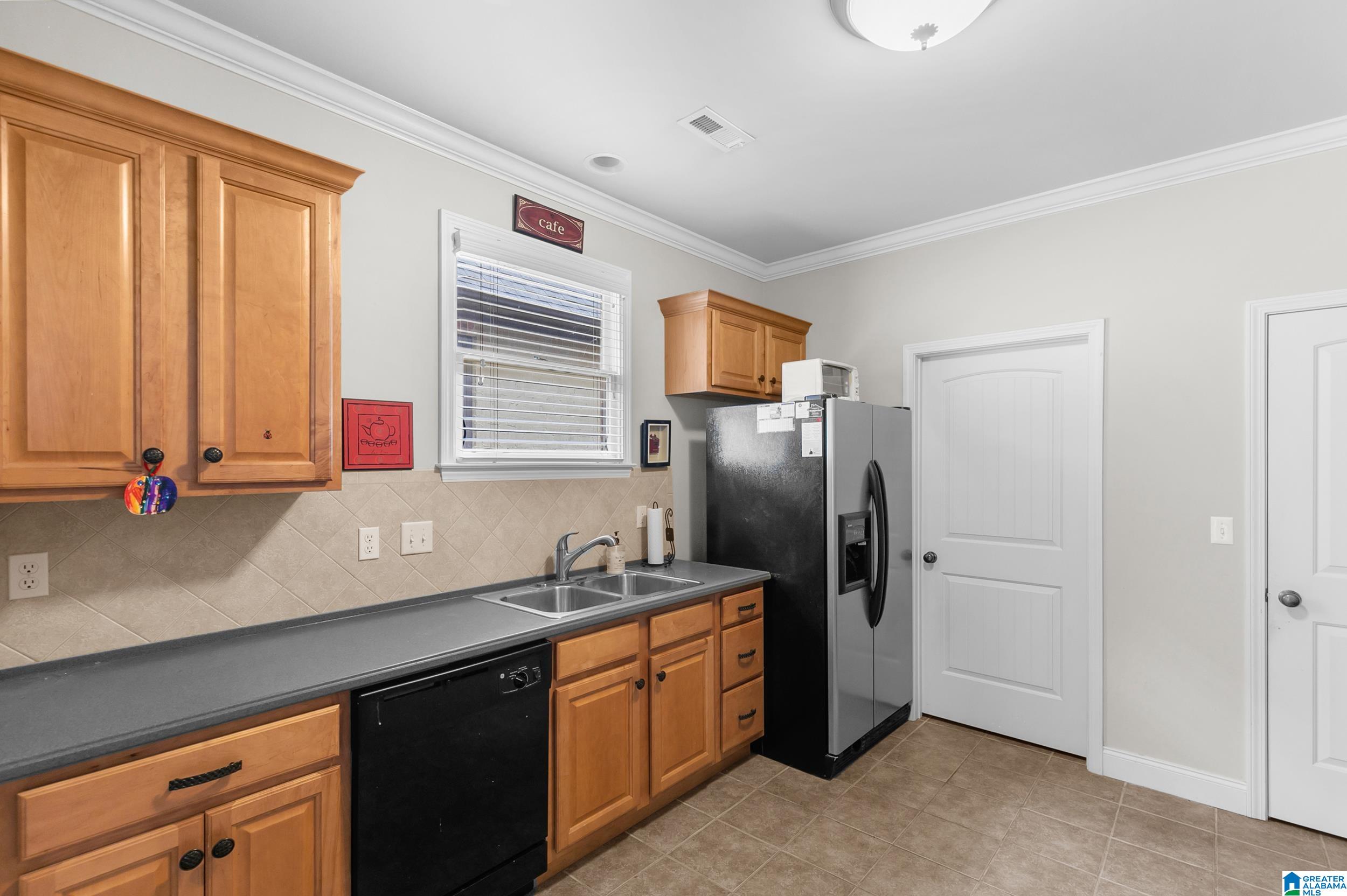 5676 Park Side Road Birmingham, AL 35244 - Photo 8 of 27