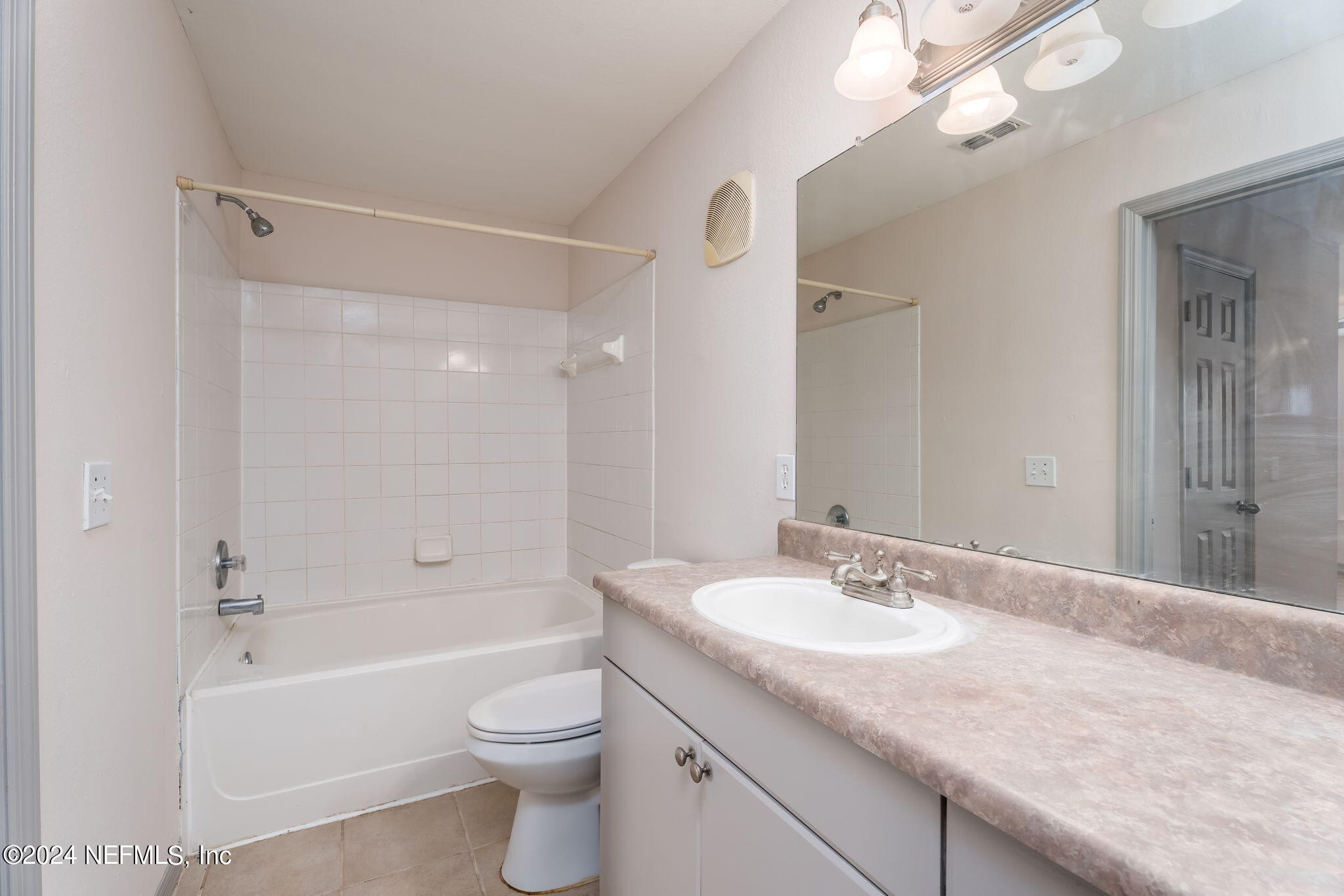 10961 Burnt Mill Road, Unit 436 Jacksonville, FL 32256 - Photo 13 of 18 14-web-or-mls-10961 Burnt Mill Rd Unit 4