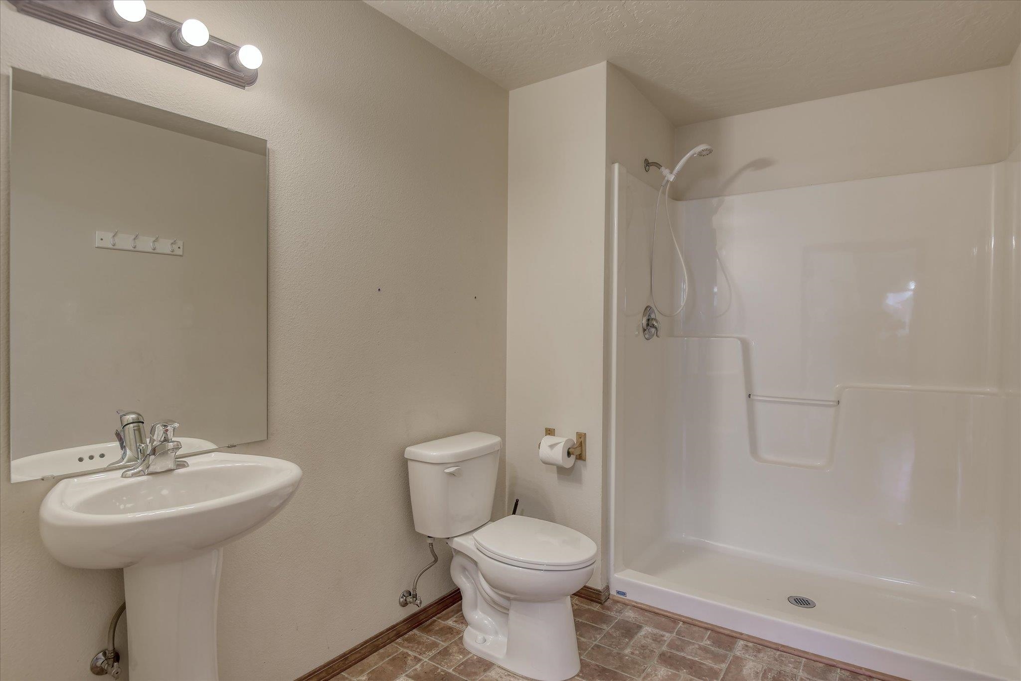 1803 West Maxine Avenue Spokane, WA 99208 - Photo 10 of 50