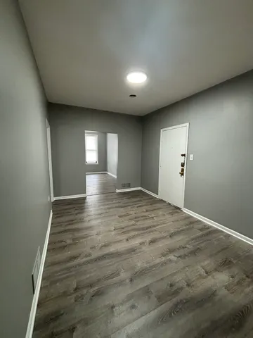 a view of empty room with window