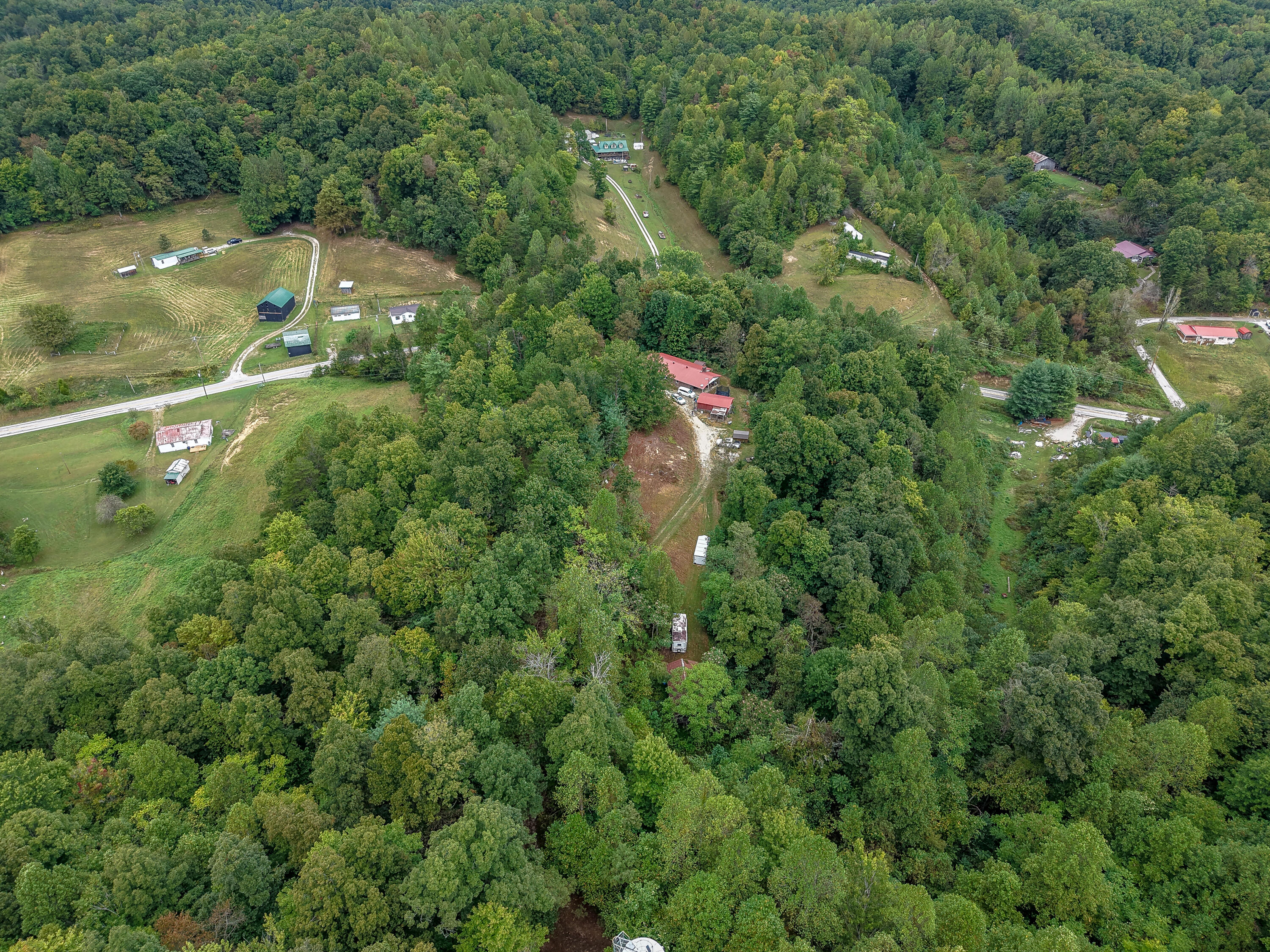 79 Blueberry Hill Road Campton, KY 41301 - Photo 7 of 32 DJI_20260924120548_0029_D