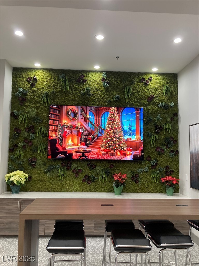 122 Broken Putter Way Las Vegas, NV 89148 - Photo 24 of 68 LOBBY
