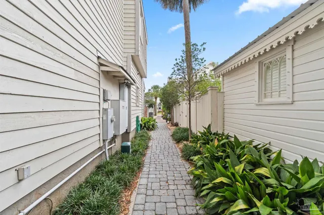 $749,900 | 432 Bayfront Parkway, Unit C, Pensacola, FL 32502