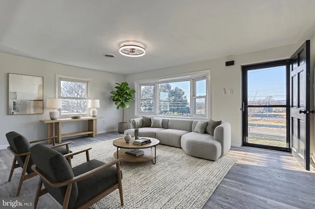 $329,850 | 946 Church Road, York, PA 17404