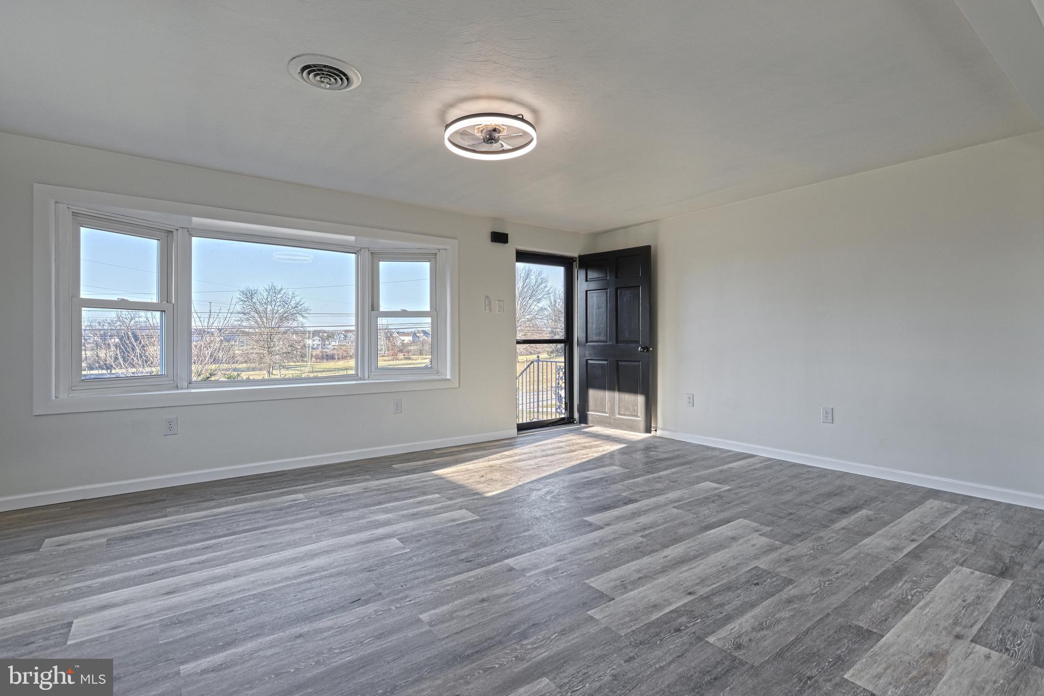 946 Church Road York, PA 17404 - Photo 13 of 81