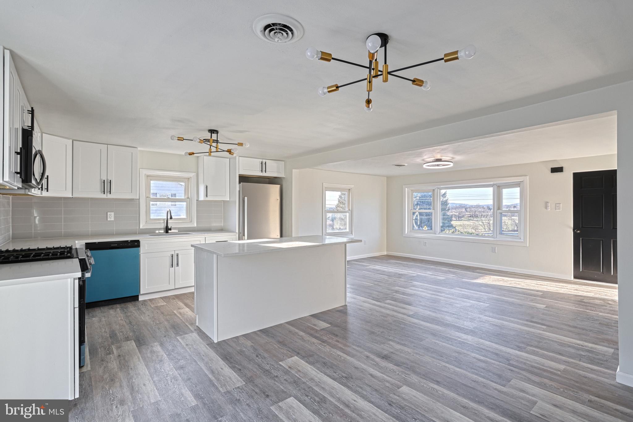 946 Church Road York, PA 17404 - Photo 21 of 81