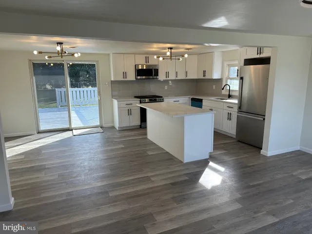 $329,900 | 946 Church Road, York, PA 17404